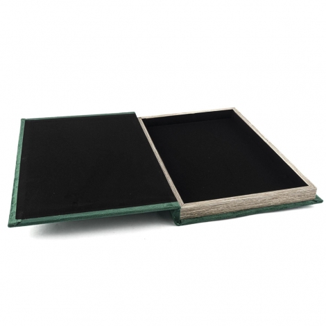 Yeşil Velvet Kitap Kutu 35x24x3 cm